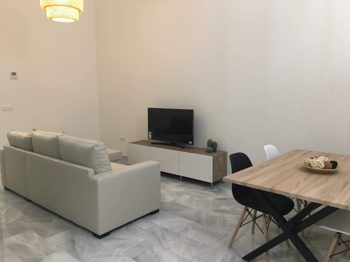Apartamento Nuevo En Casa Tipo Palacio Cadiz Exterior photo