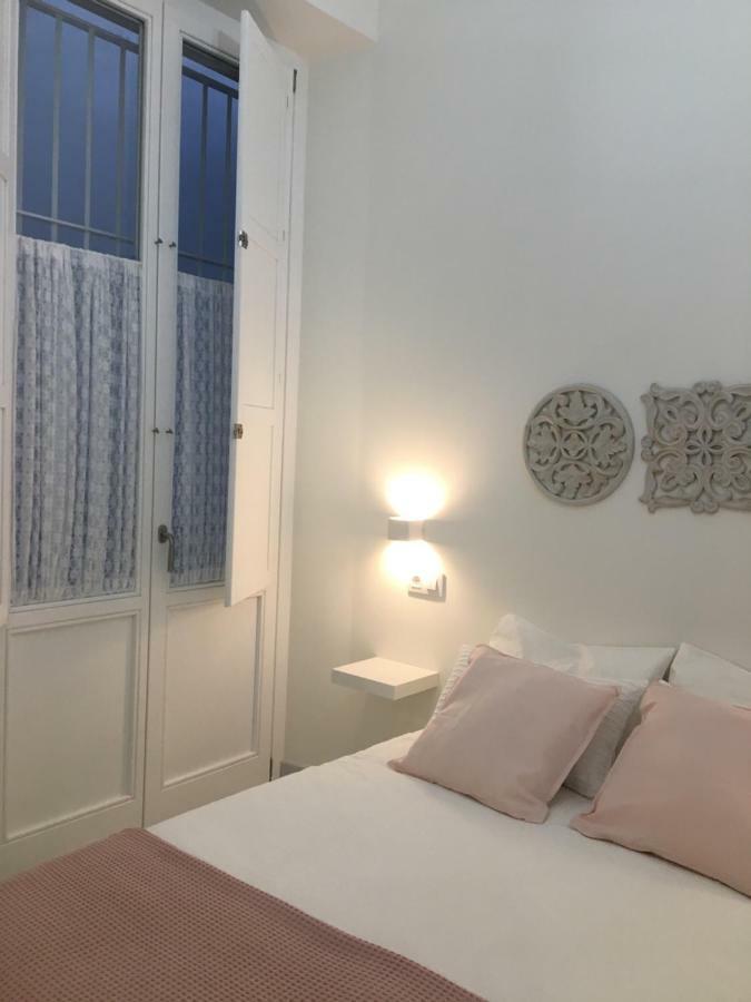 Apartamento Nuevo En Casa Tipo Palacio Cadiz Exterior photo