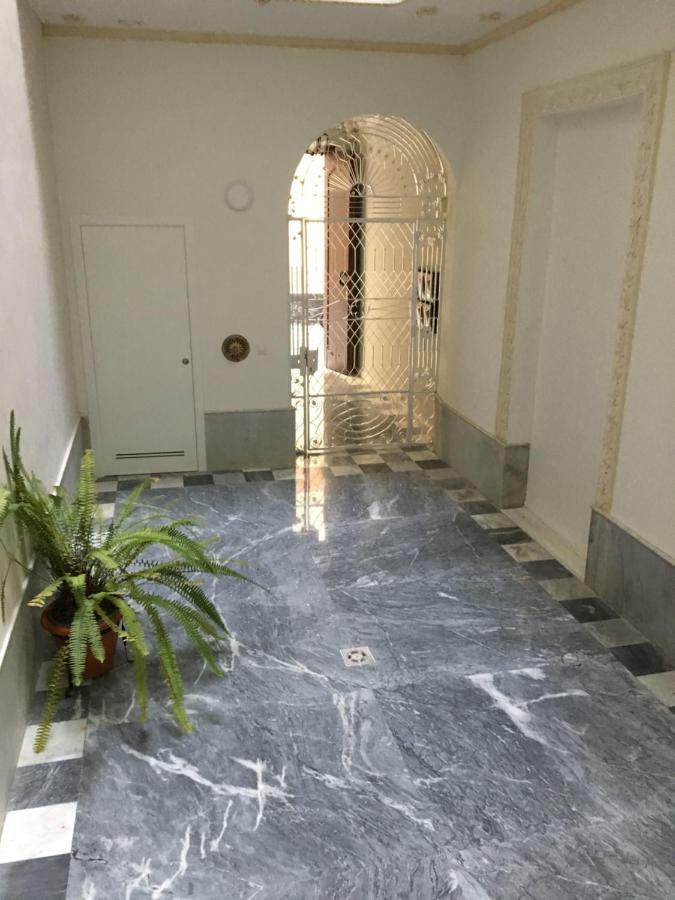 Apartamento Nuevo En Casa Tipo Palacio Cadiz Exterior photo